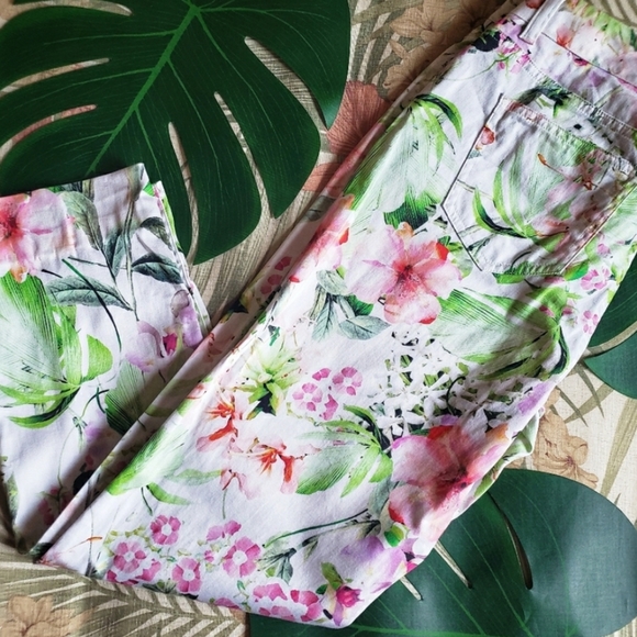 Brooks Brothers Natalie Fit Floral Green Pants 8 - Picture 1 of 15